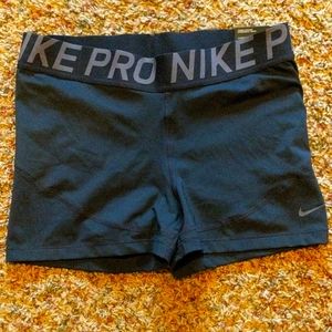 Nike Pro Tight Fit Shorts, Size XL, Black with Gray accents.